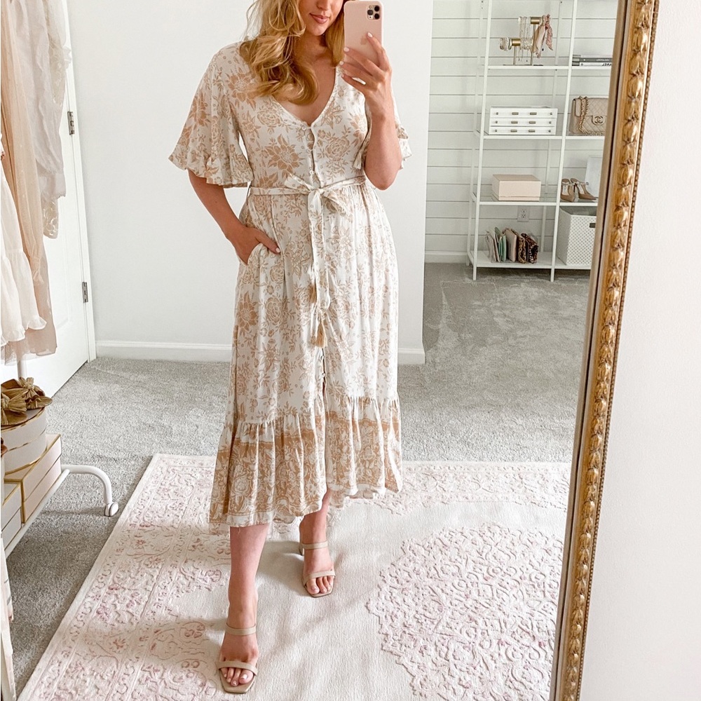 Maxi dress